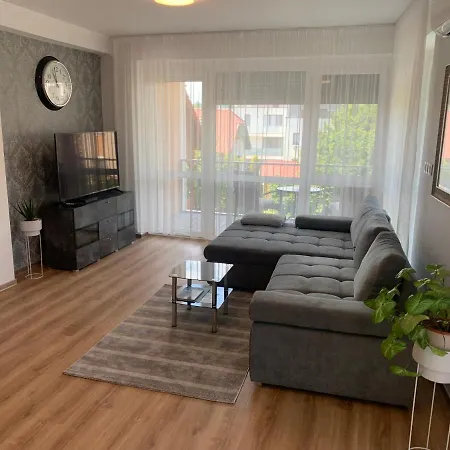 Gizella Apartman Balatonalmádi Exterior photo