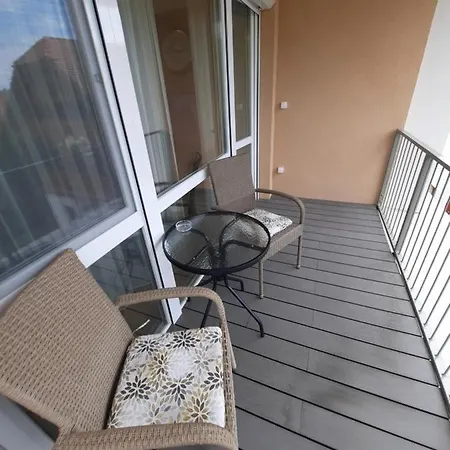 Gizella Apartman Balatonalmádi Exterior photo